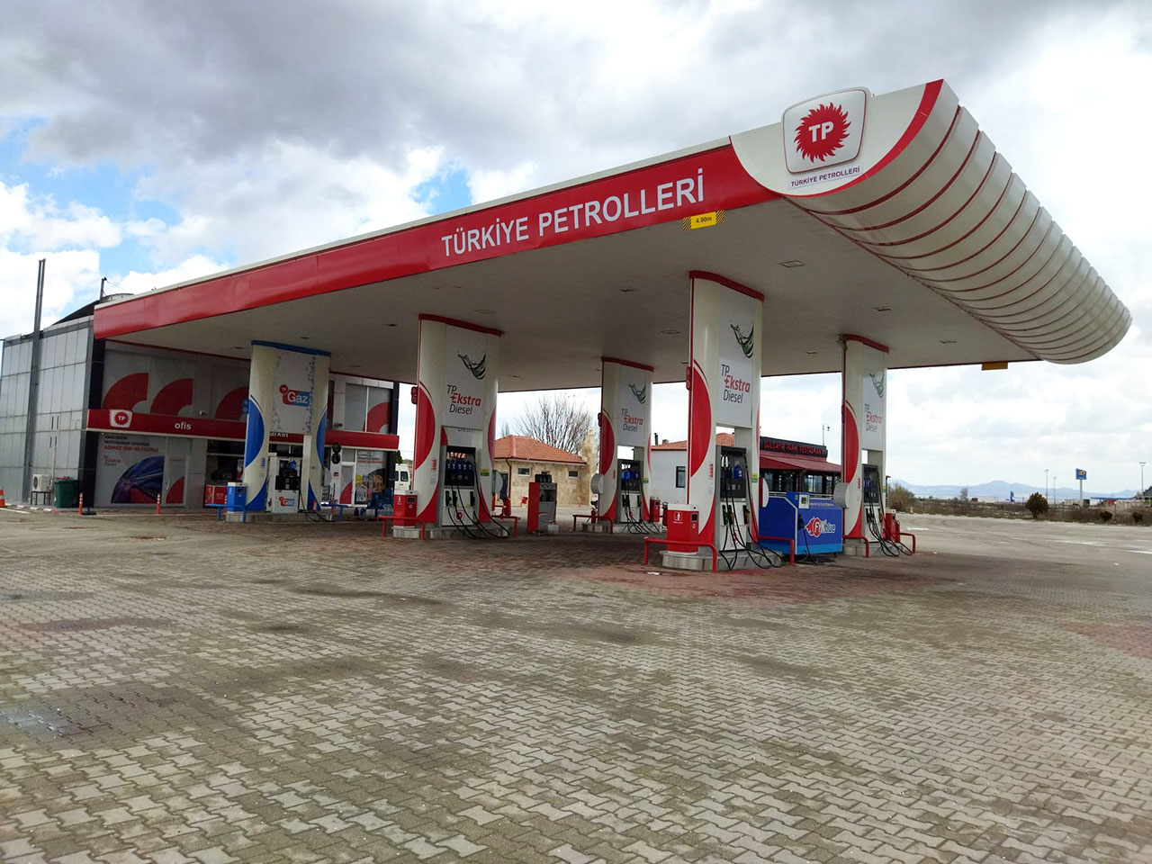 akaryakit ile ilgili görsel 1