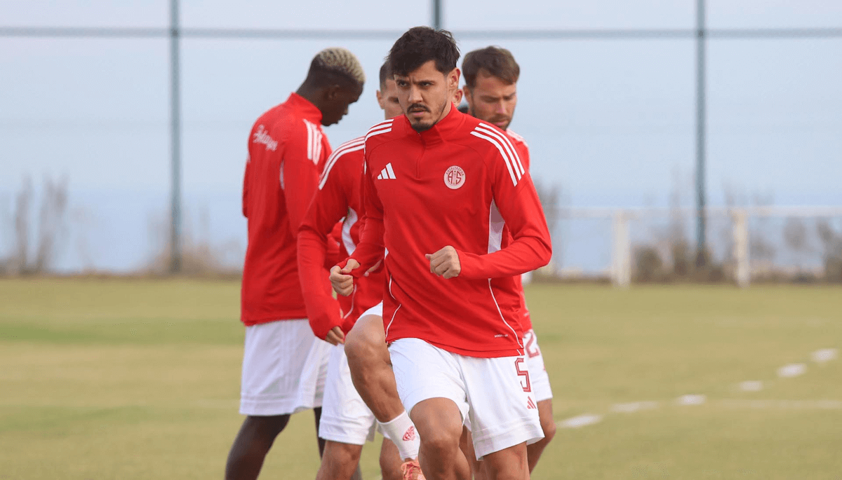 alanyaspor-antalyaspor ile ilgili görsel 3