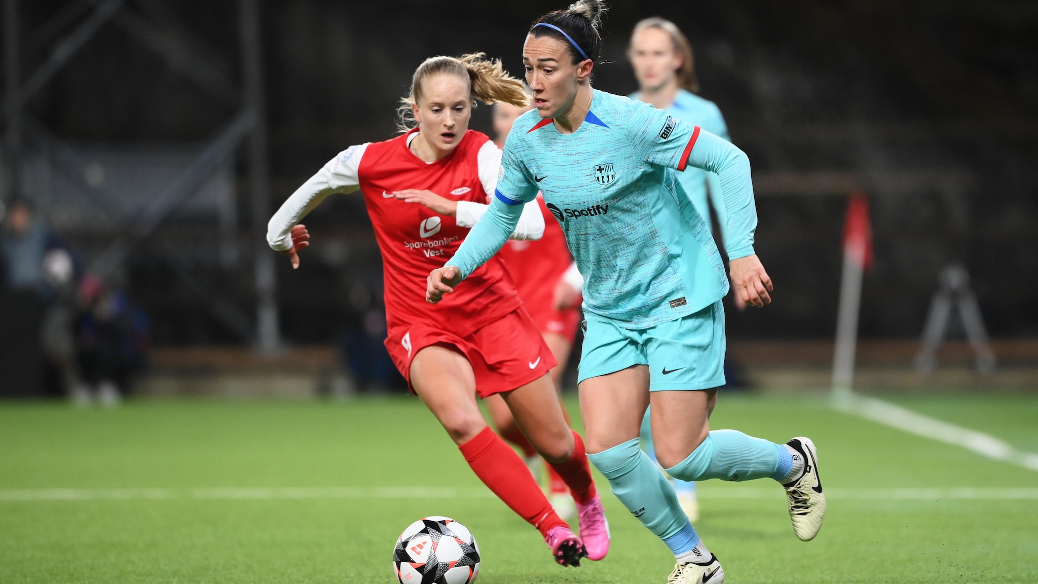 brann ile ilgili görsel 1