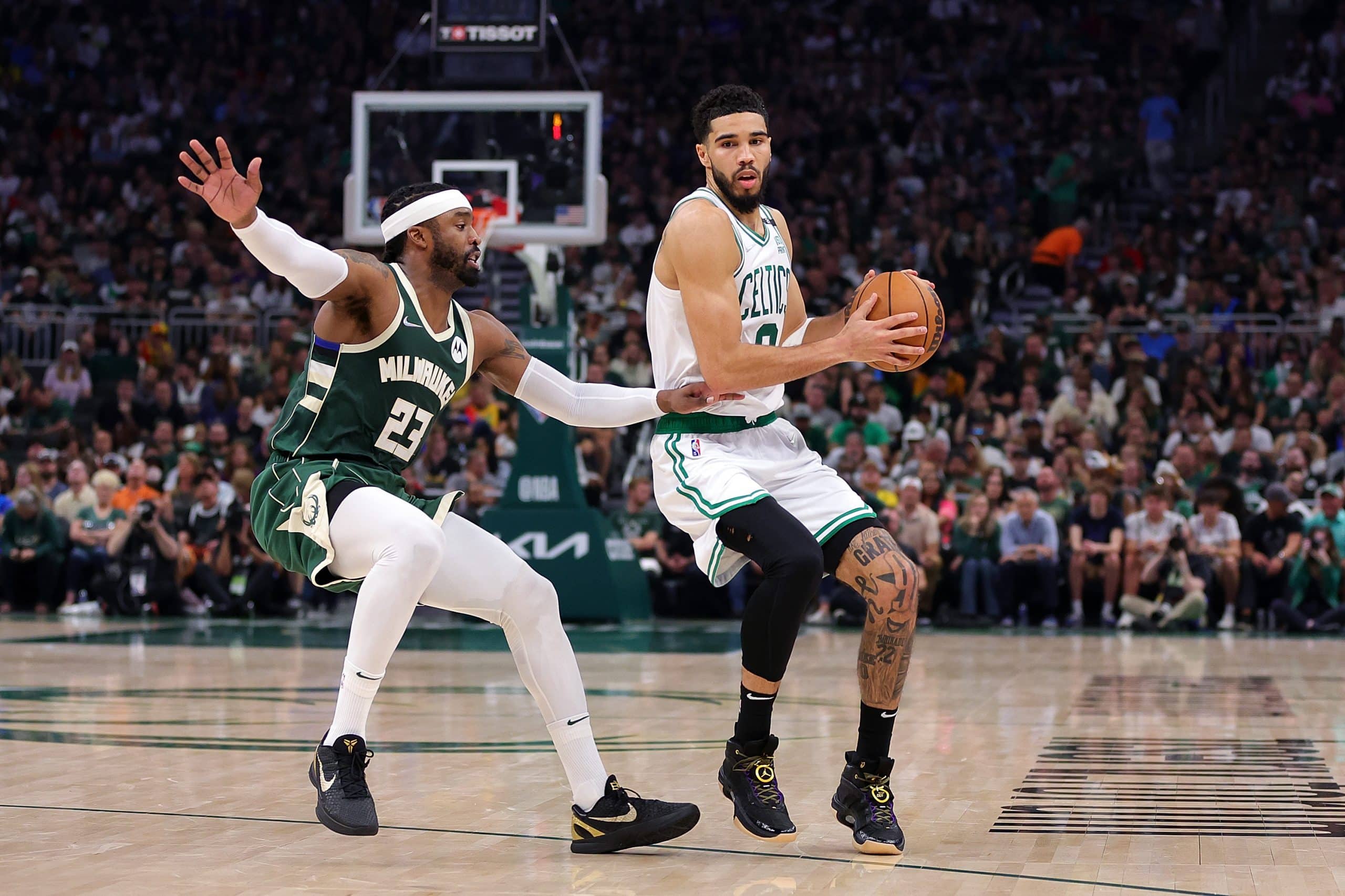 bucks-celtics ile ilgili görsel 2
