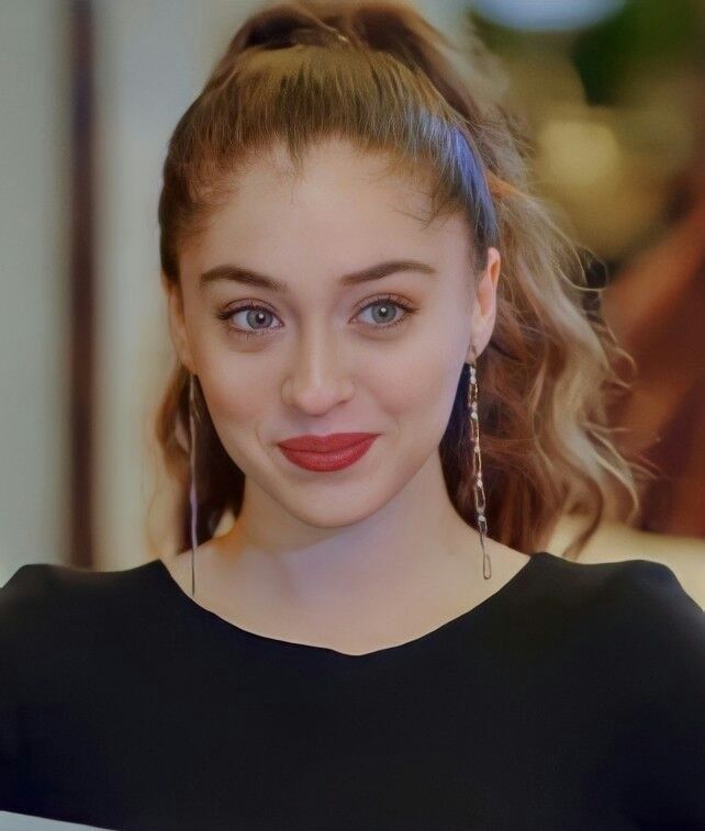 cemre-baysel ile ilgili görsel 1