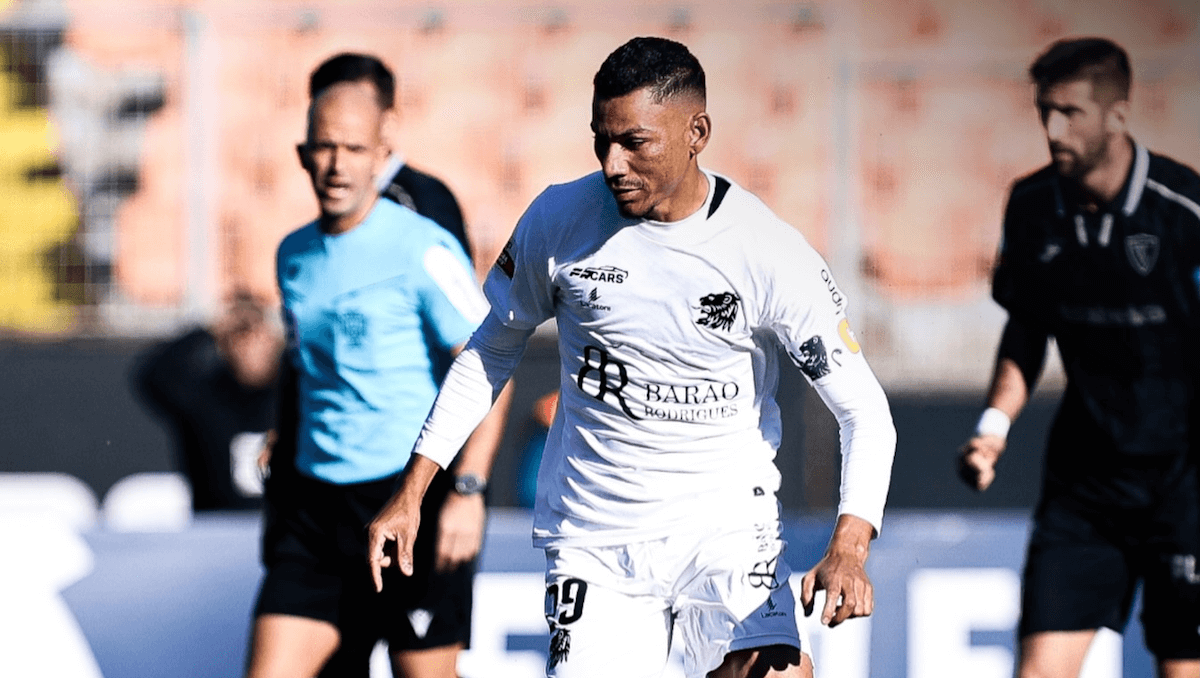 farense-benfica ile ilgili görsel 1