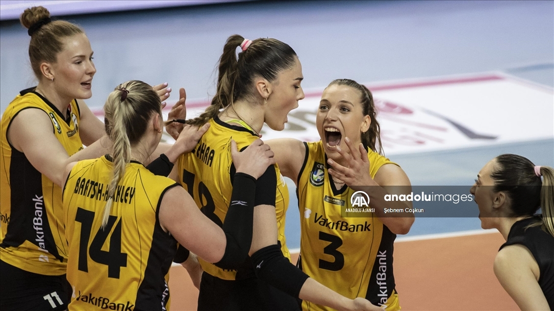 fenerbahce-vakifbank ile ilgili görsel 3