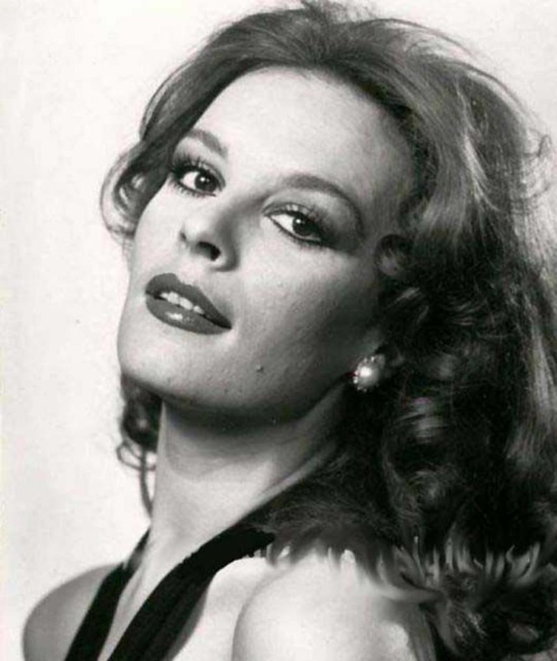 hulya-kocyigit ile ilgili görsel 3