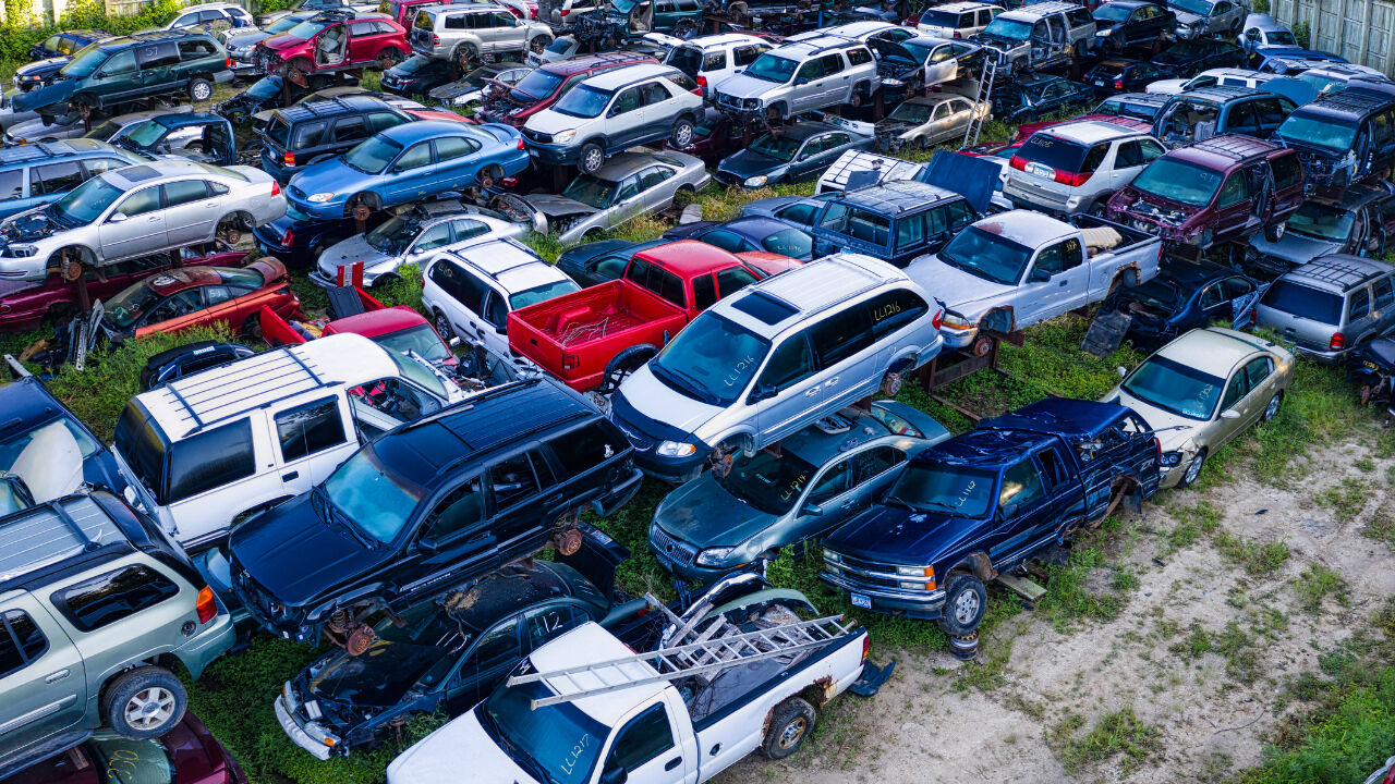 hurda-arac ile ilgili görsel 1