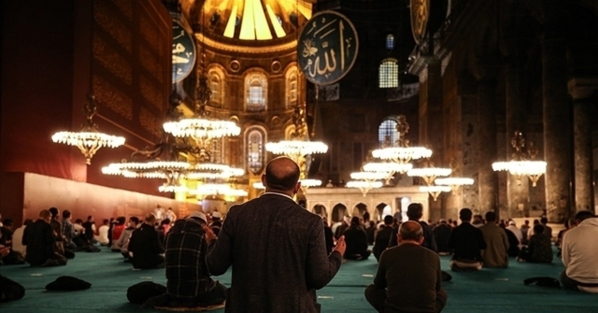 kandil-ne-zaman-2025 ile ilgili görsel 2