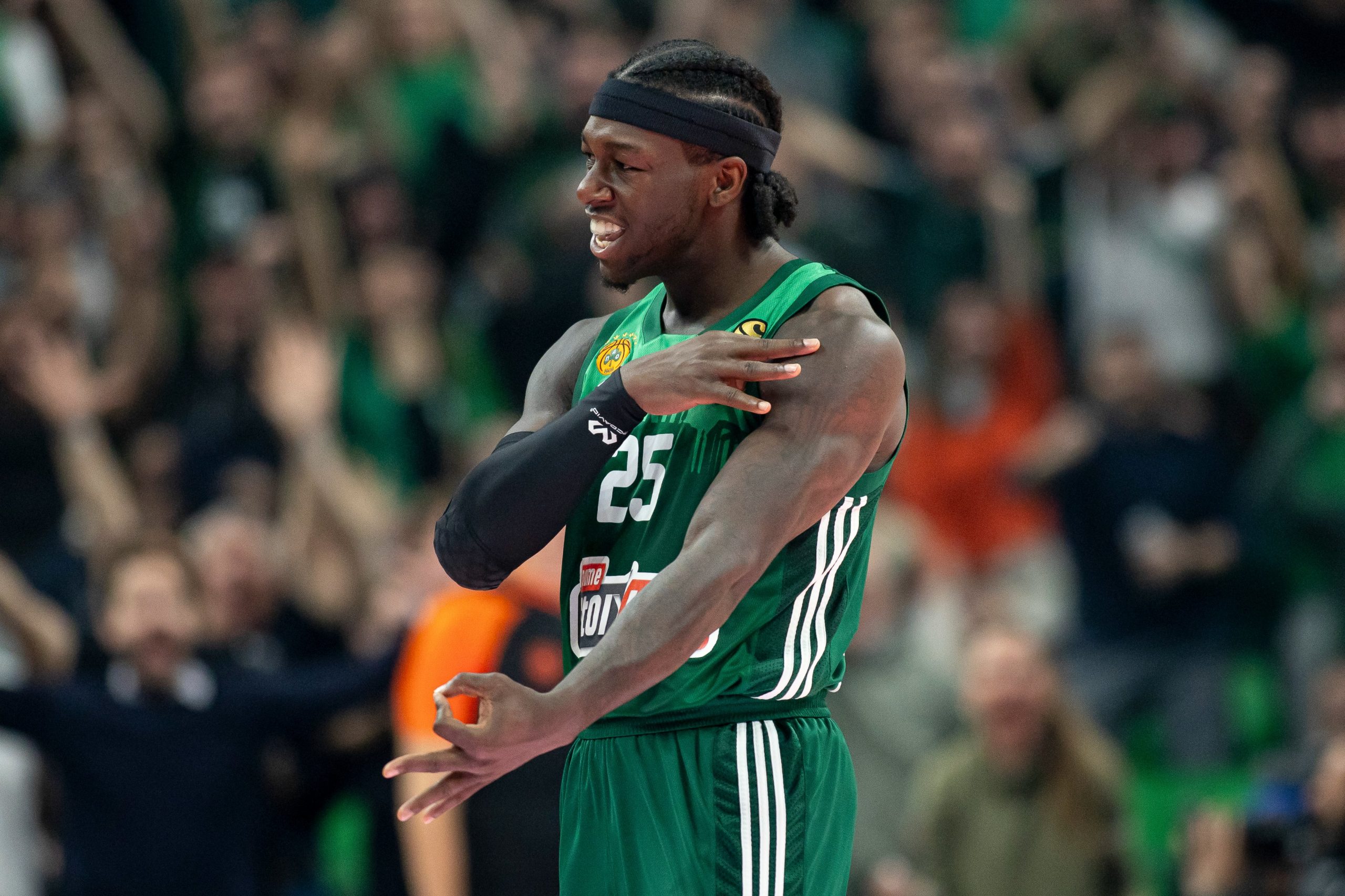 kendrick-nunn ile ilgili görsel 1