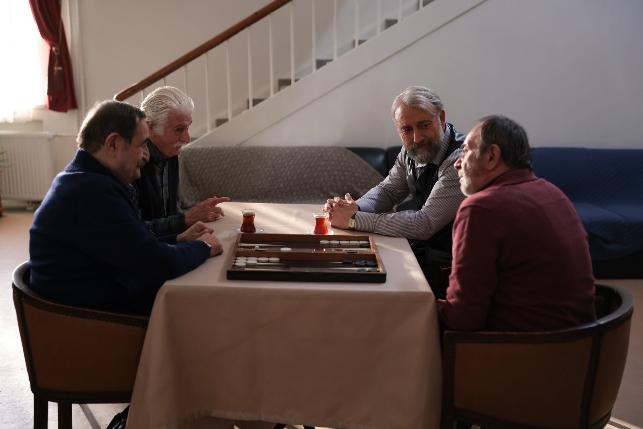 kral-kaybederse-30-bolum-final ile ilgili görsel 2