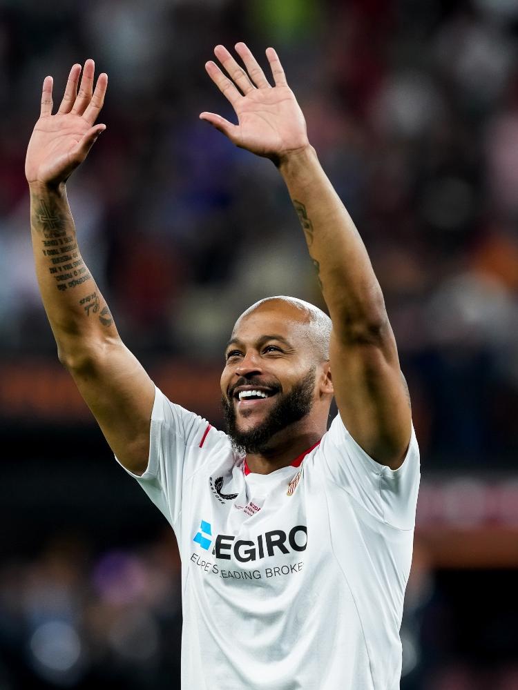 marco ile ilgili görsel 1