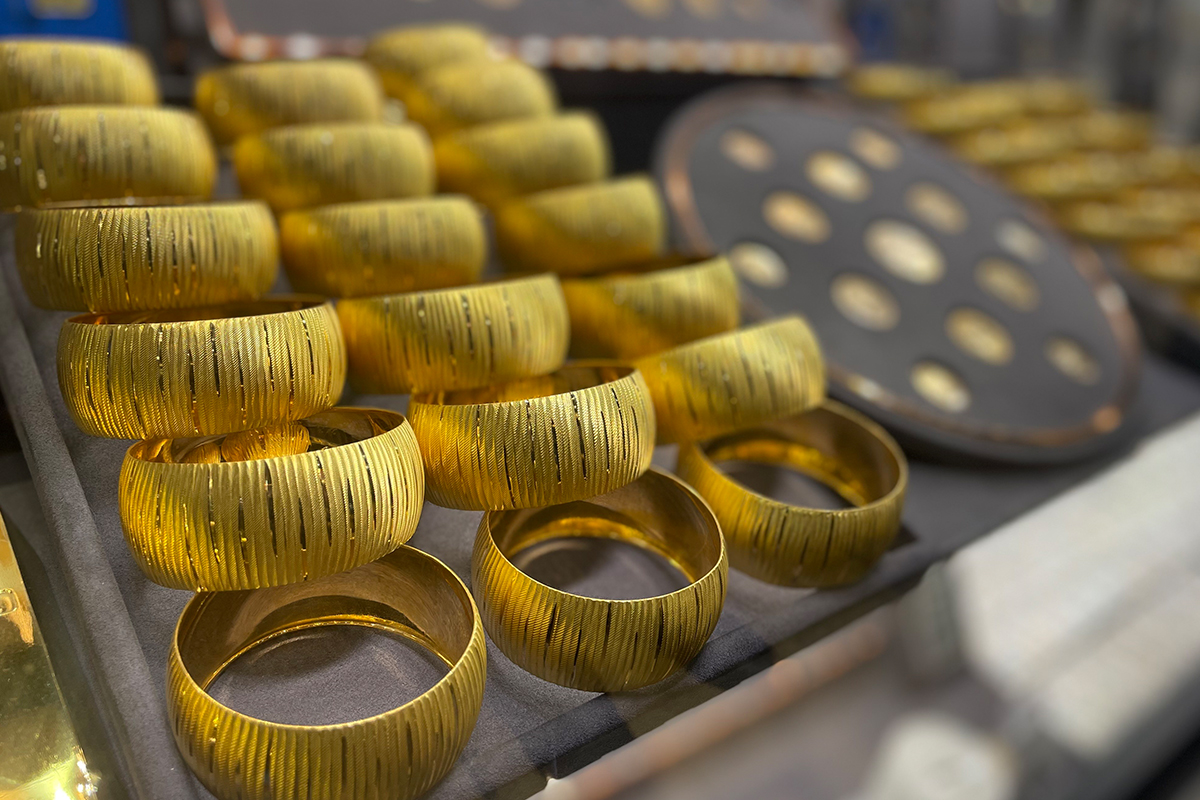 Ons altın nedir, fiyatını neler belirler?