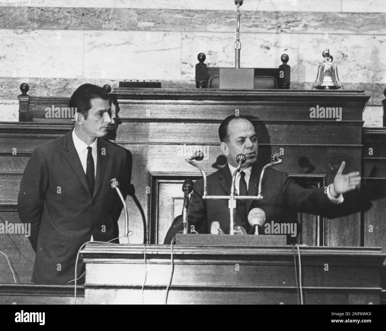 papadopoulos ile ilgili görsel 2