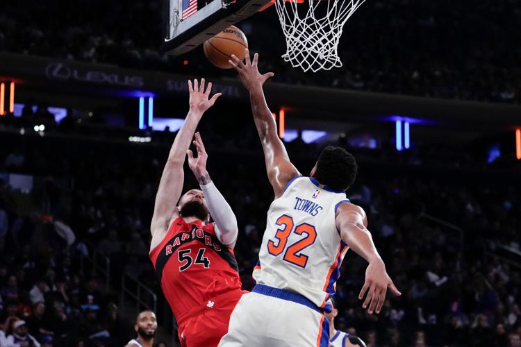 raptors-knicks ile ilgili görsel 2