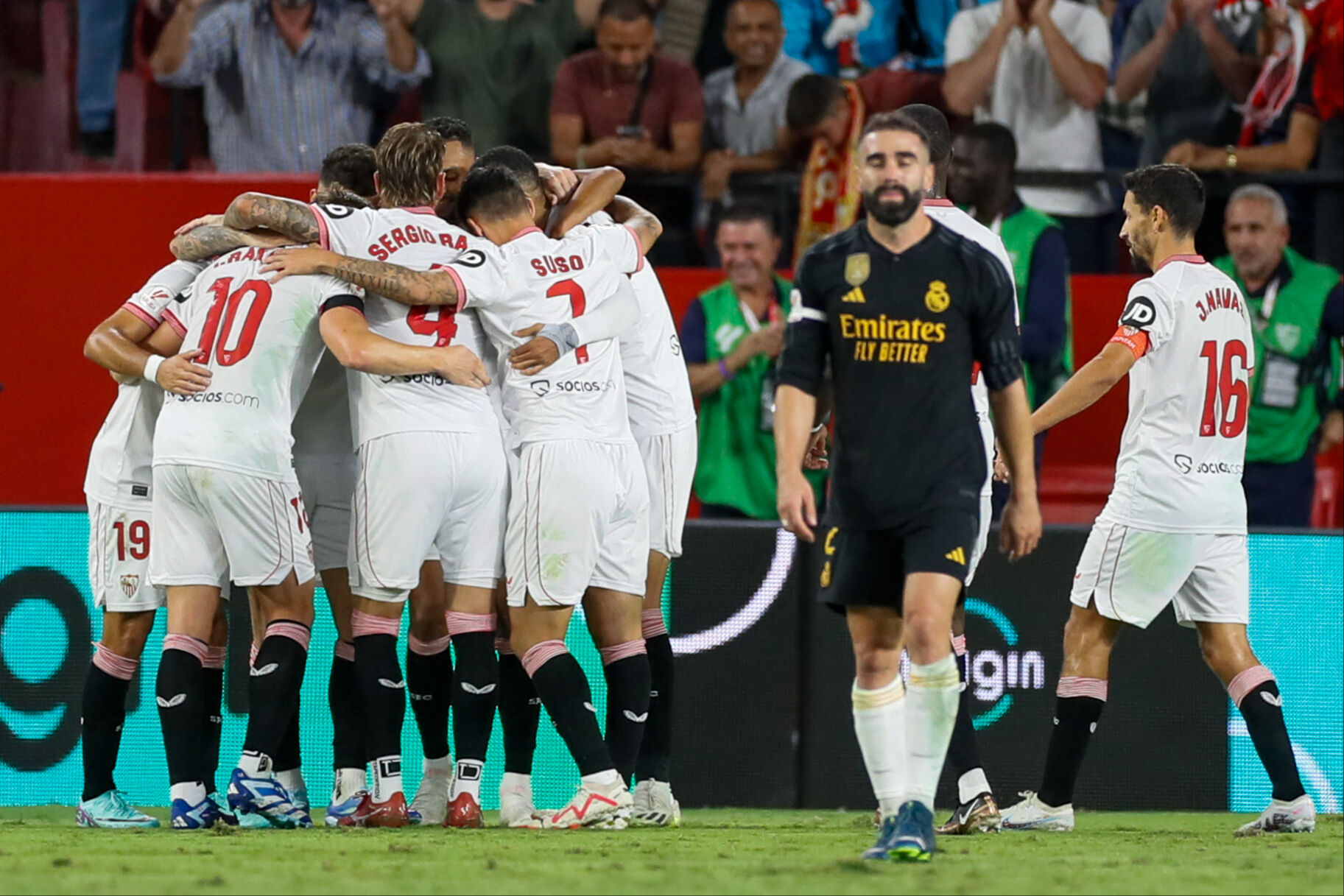 real-madrid-sevilla-maci-arda-guler ile ilgili görsel 2