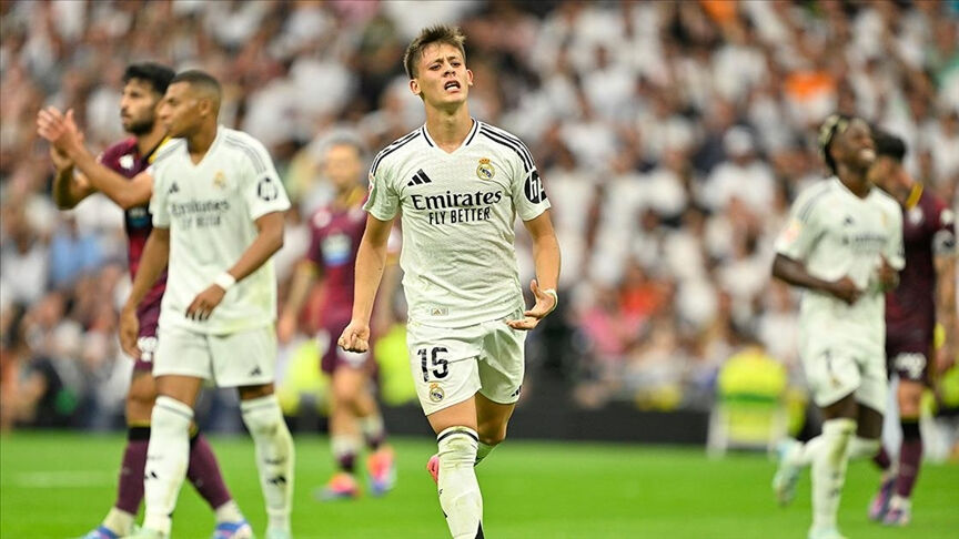 real-madrid-sevilla-maci-arda-guler ile ilgili görsel 1