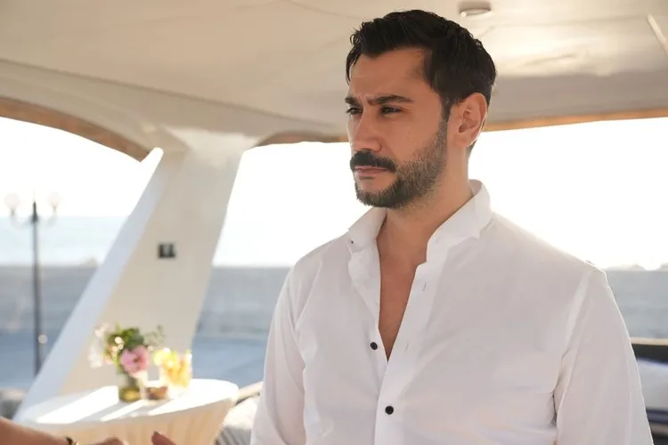 ruya-gibi-oyunculari ile ilgili görsel 2