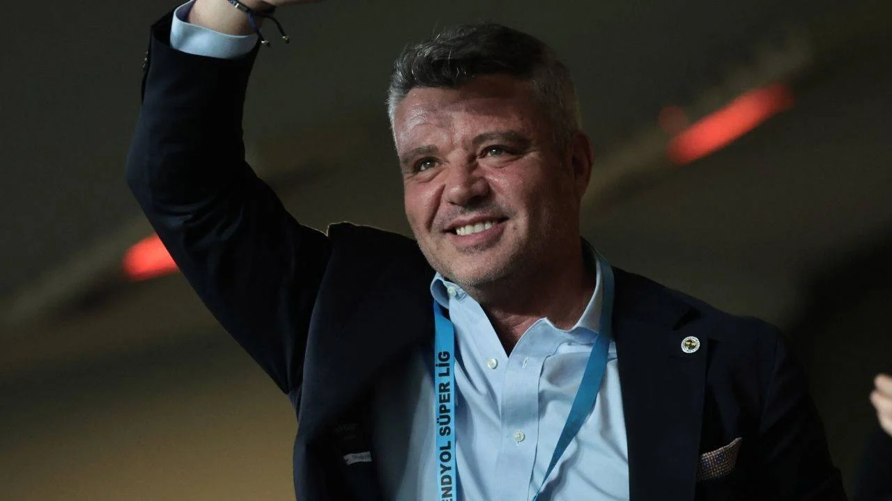 sadettin-saran-hulya-avsar ile ilgili görsel 1