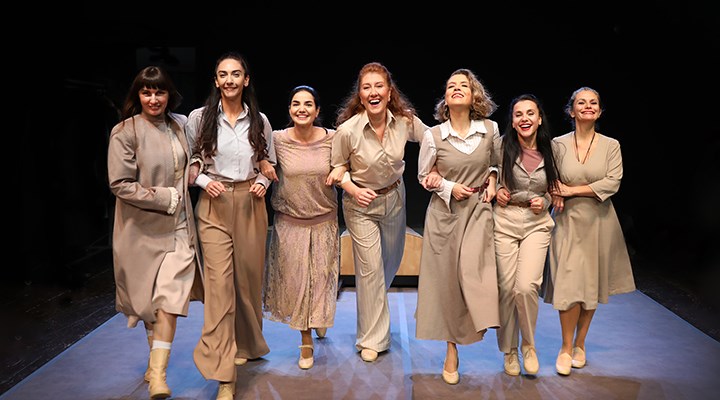 İBB Şehir Tiyatroları'nda Bu Hafta 14 Oyun Sahnelenecek