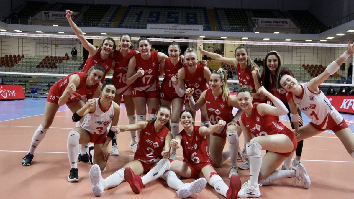 sultanlar-ligi ile ilgili görsel 3