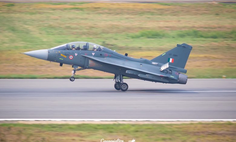 tejas-savas-ucagi ile ilgili görsel 2