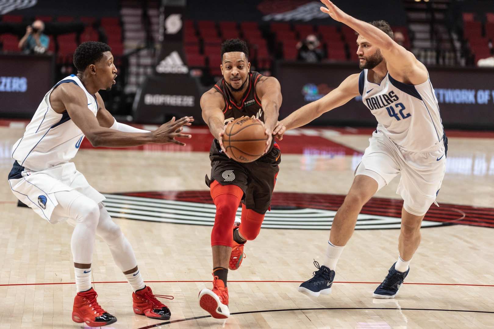 trail-blazers-mavericks ile ilgili görsel 2