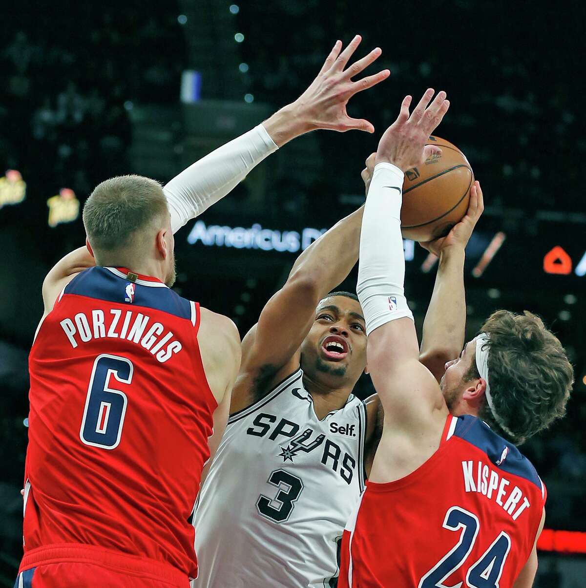 wizards-spurs ile ilgili görsel 2