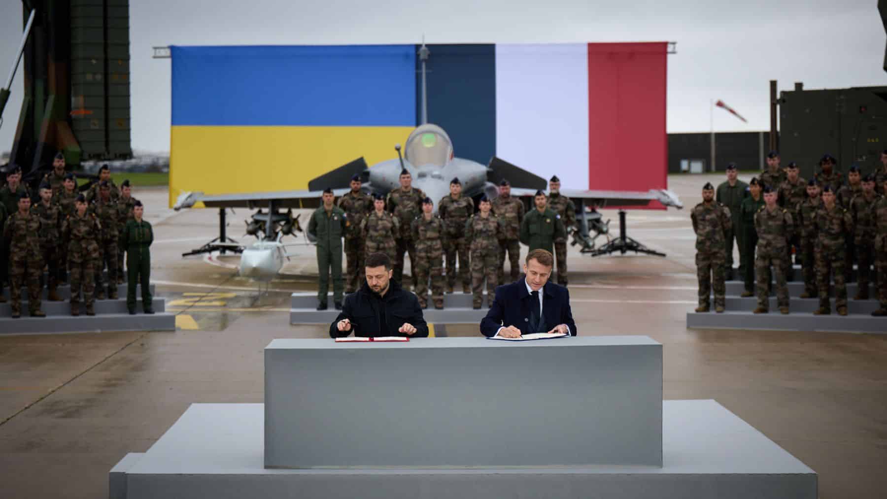 zelenski ile ilgili görsel 2